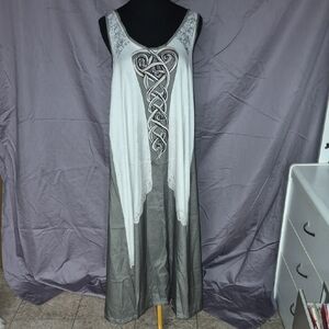Source Unknown Gray and White Maxi Dress